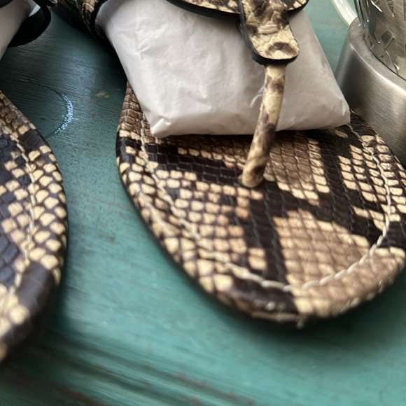 Tory Burch Snakeskin Stamped Miller Sandal 8.5 - Picture 10 of 11